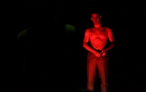Dark Room | Cia. Etc. (PE) Dark Room | Cia. Etc. (PE)