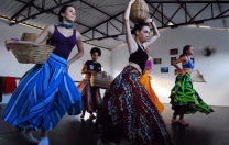 África: do batuque aos acordes, o berço de uma cultura nagô | Criart Cia. de Dança (PE) África: do batuque aos acordes, o berço de uma cultura nagô | Criart Cia. de Dança (PE)