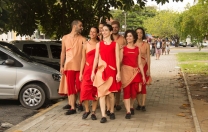 Coletivo Lugar Comum estreia nova temporada de Motim Coletivo Lugar Comum estreia nova temporada de Motim