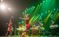Dança, teatro e música na Praia do Pina