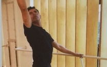 Aula gratuita de dança contemporânea no Stúdio de Danças