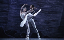 O Lago dos Cisnes, do Moscow City Ballet